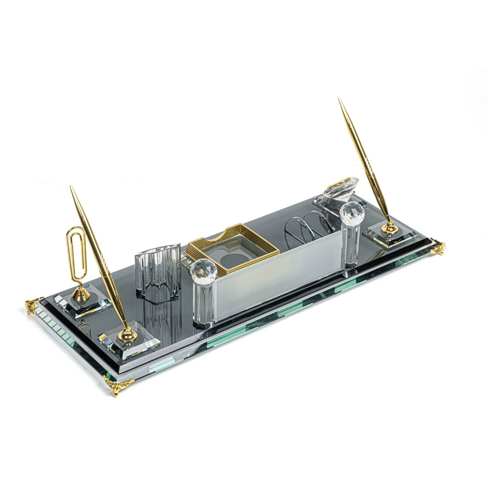 Kral Kristal Masa Seti