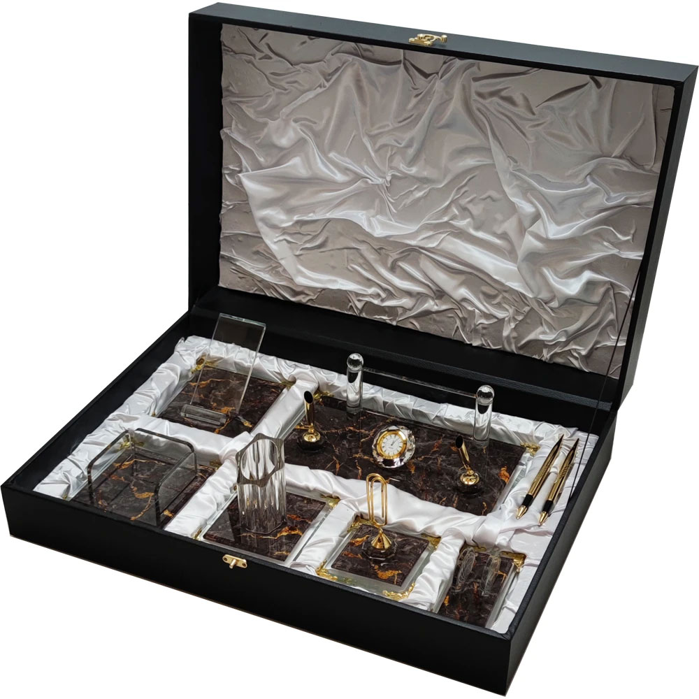 W560 Mother-of-Pearl Desk Pad